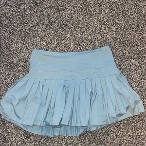 Gold hinge light blue ruffled tennis skirt